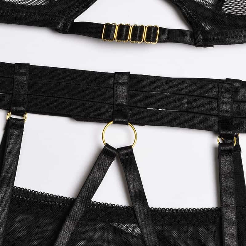 Belt Deatils Of Double Shoulder Strap 6 Piece Bra Panty Sets