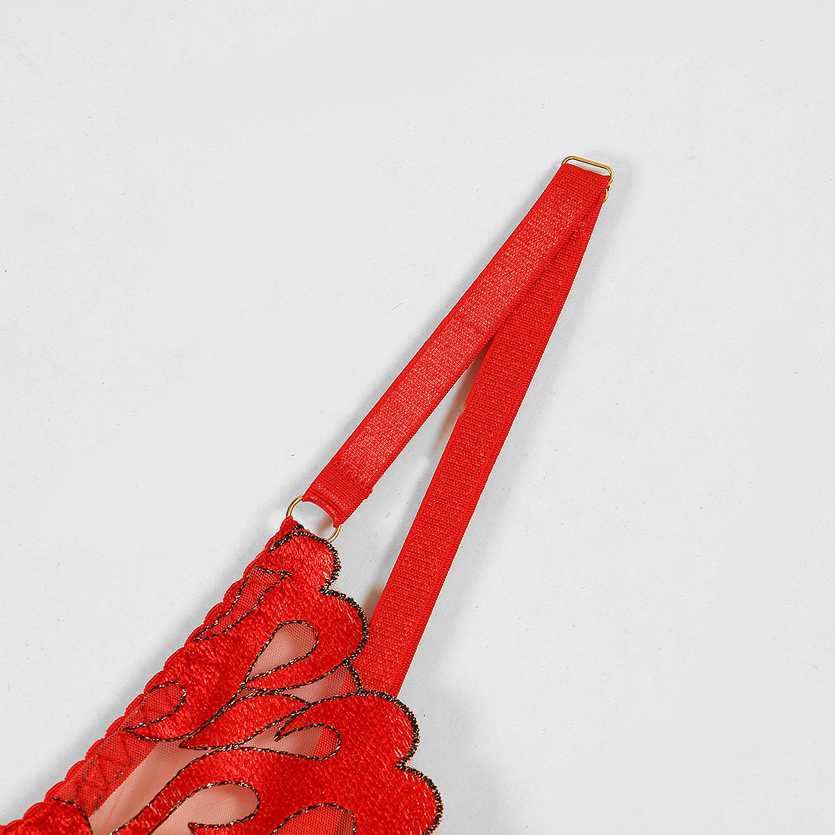 Wholesale Flame Embroidery Sexy Lingerie Four-Piece Set with Chain Bra Strapy Details